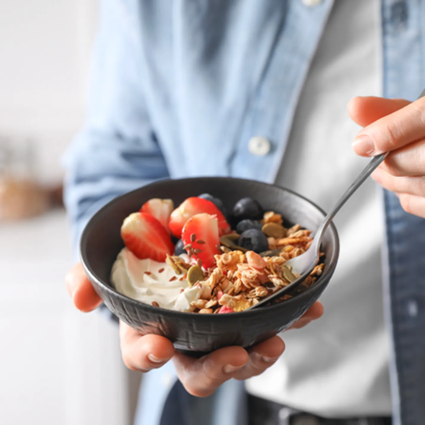 Healthy living trends 2025 wellness lifestyle digital health